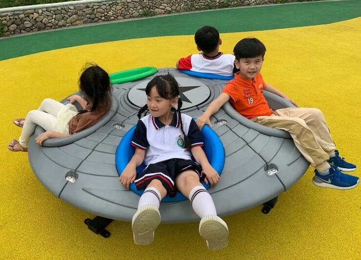 spinning playground equipment Thailand supplier