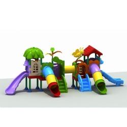 PLASTIC PLAYGROUND SET