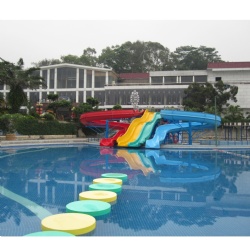 WATER PLAY EQUIPMENT FOR KIDS