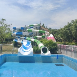 WATER SLIDE FOR SWIMMING POOL