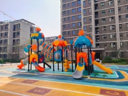 TODDLER OUTDOOR PLAYGROUND